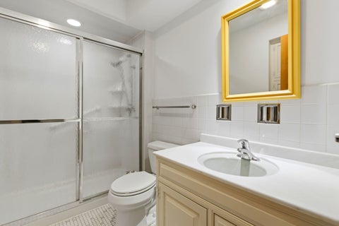 Tiny photo for 1310 Maple Avenue #2C, Evanston, IL 60201 (MLS # 12753908)