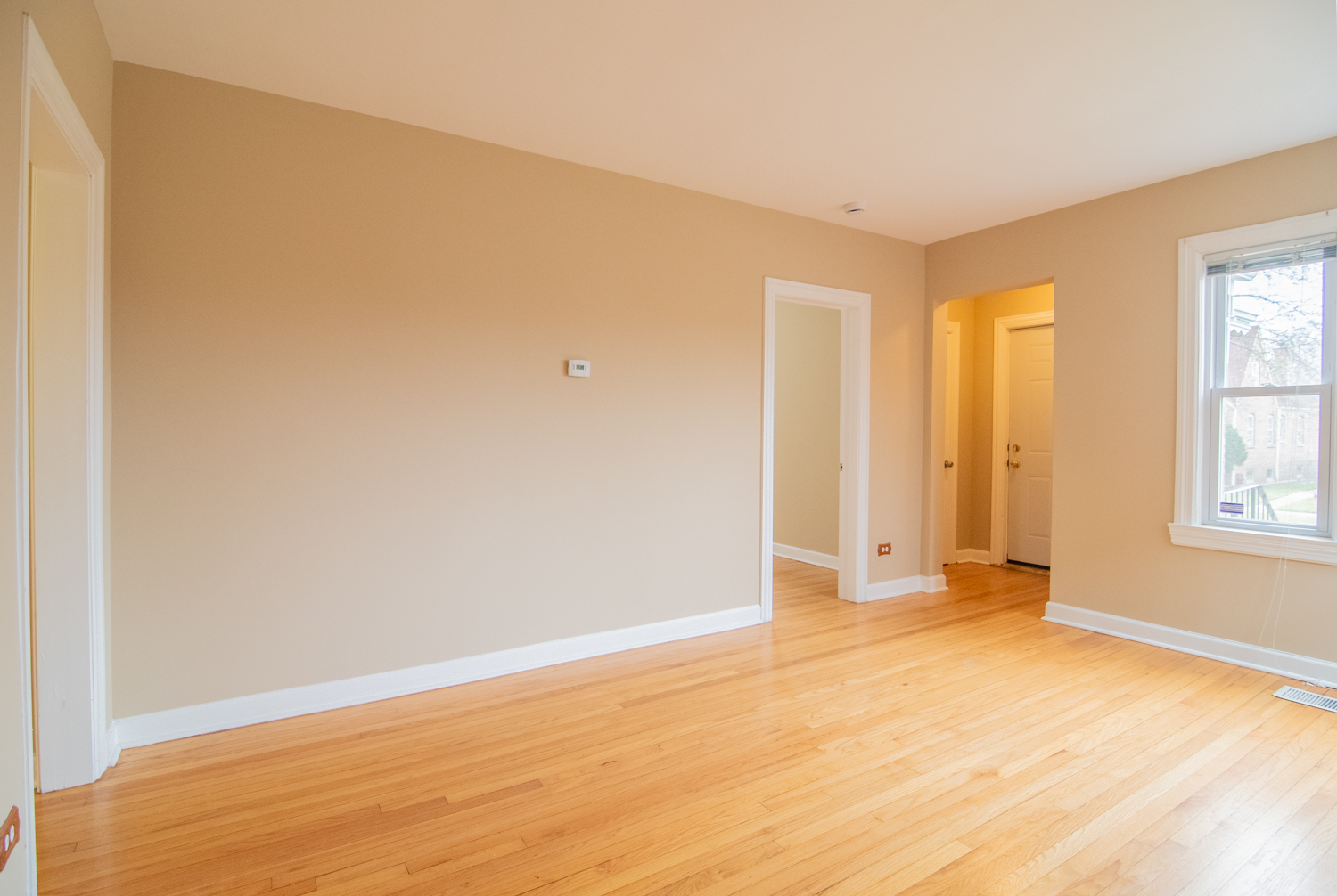 12123 S Lafayette Avenue