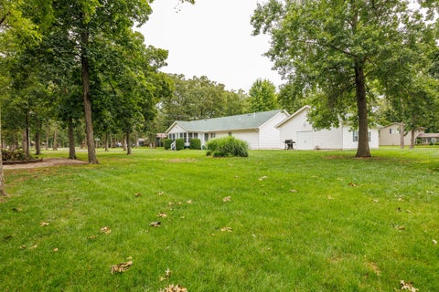 Tiny photo for 3608 Andrews Court, Salem, IL 62881 (MLS # 12685272)