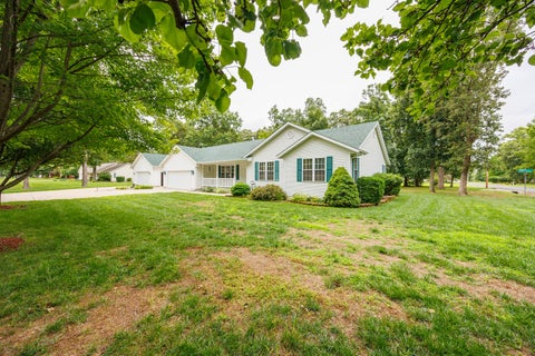 Tiny photo for 3608 Andrews Court, Salem, IL 62881 (MLS # 12685272)