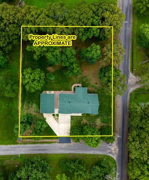 Tiny photo for 3608 Andrews Court, Salem, IL 62881 (MLS # 12685272)
