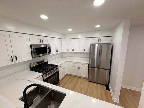 Tiny photo for 9605 Austin Avenue #1E, Oak Lawn, IL 60453 (MLS # 12610256)