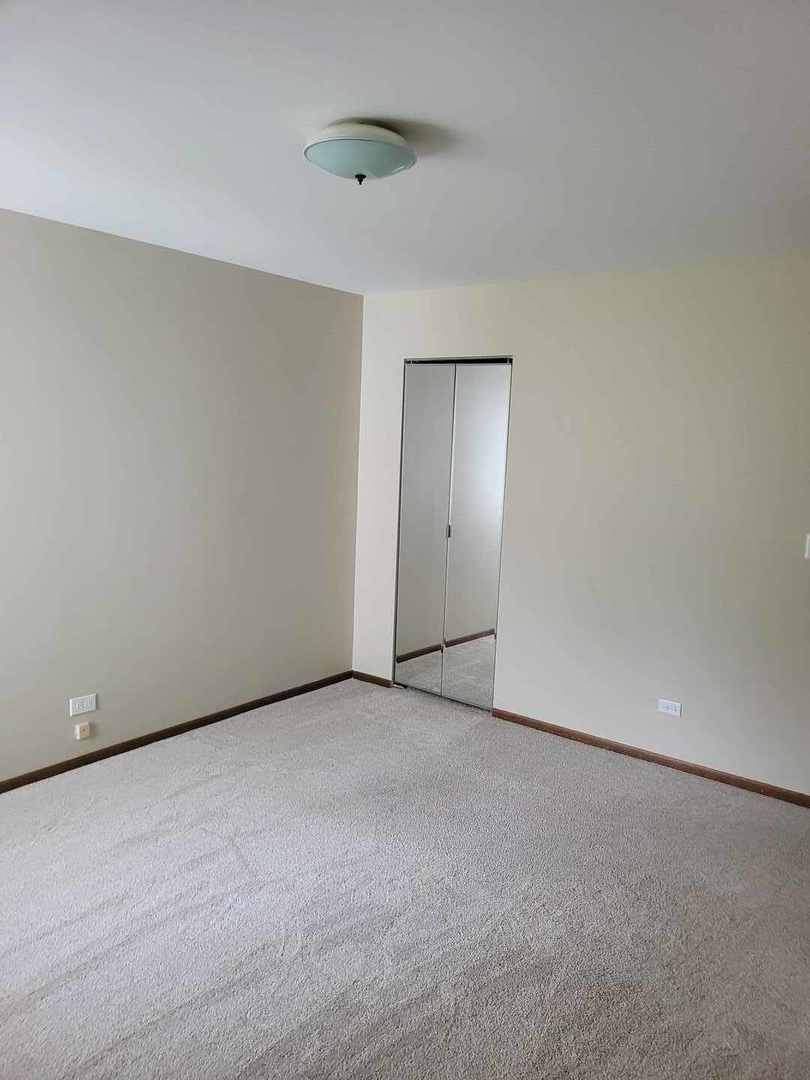 2S601 Cynthia Court