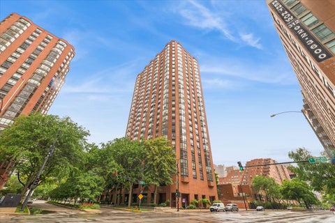 Photo of 899 S Plymouth Court #1609, Chicago, IL 60605 (MLS # 12676667)