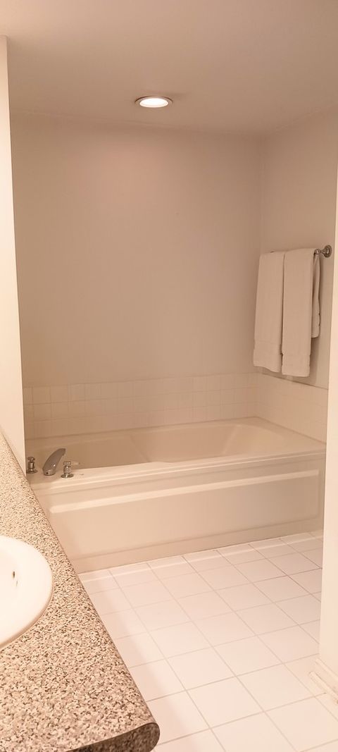 Tiny photo for 4922-B S Cornell Avenue, Chicago, IL 60615 (MLS # 12491958)