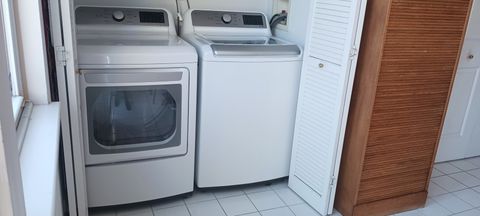 Tiny photo for 4922-B S Cornell Avenue, Chicago, IL 60615 (MLS # 12491958)