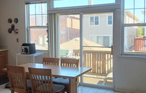 Tiny photo for 4922-B S Cornell Avenue, Chicago, IL 60615 (MLS # 12491958)