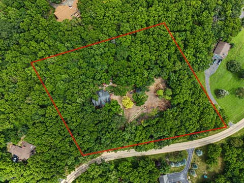 Tiny photo for 11 Heatherdowns Lane, Galena, IL 61036 (MLS # 12716337)