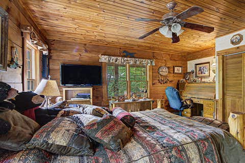 Tiny photo for 11 Heatherdowns Lane, Galena, IL 61036 (MLS # 12716337)