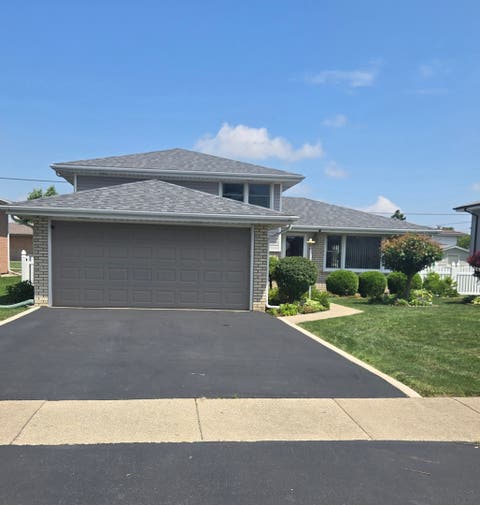 Photo of 7836 W 81st Street, Bridgeview, IL 60455 (MLS # 12698401)