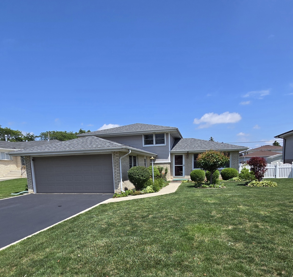 7836 W 81st Street