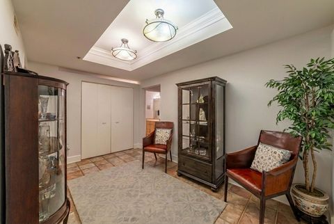 Tiny photo for 165 N Canal Street #916, Chicago, IL 60606 (MLS # 12552907)