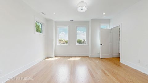 Tiny photo for 2846 N Sayre Avenue, Chicago, IL 60634 (MLS # 12574333)