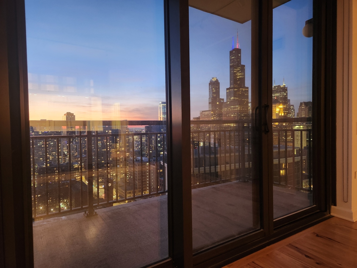 41 E 8th Street 3006