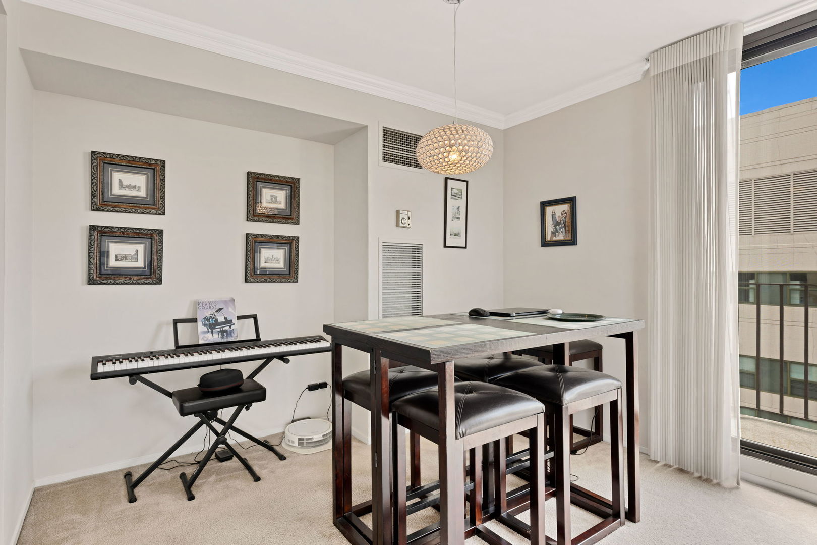 70 W Huron Street 2609