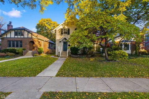 Tiny photo for 2221 Lincolnwood Drive, Evanston, IL 60201 (MLS # 12512062)