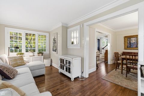 Tiny photo for 2221 Lincolnwood Drive, Evanston, IL 60201 (MLS # 12512062)