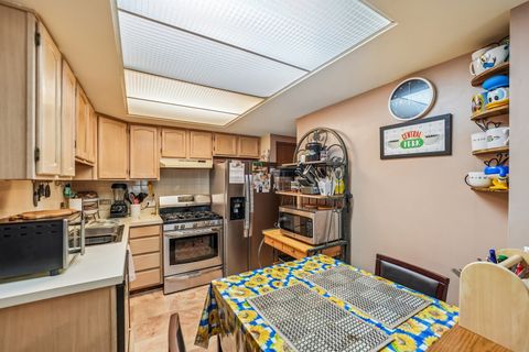 Tiny photo for 4500 W 93rd Street #1D, Oak Lawn, IL 60453 (MLS # 12611849)