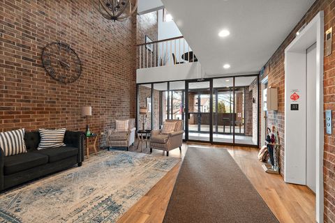 Tiny photo for 7737 W GOLF Drive #303, Palos Heights, IL 60463 (MLS # 12612100)