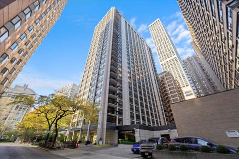 Photo of 222 E PEARSON Street #2002, Chicago, IL 60611 (MLS # 12696333)