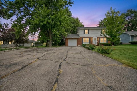 Tiny photo for 307 S 7th Street, Chatsworth, IL 60921 (MLS # 12760559)