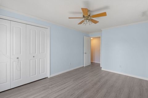 Tiny photo for 3065 Red Wing Circle, Bettendorf, IA 52722 (MLS # 12593142)