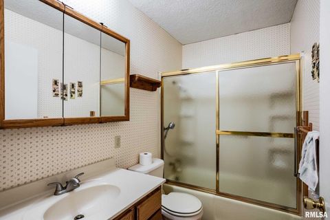 Tiny photo for 109 Weisbrook Lane, Carterville, IL 62918 (MLS # QC4268242)