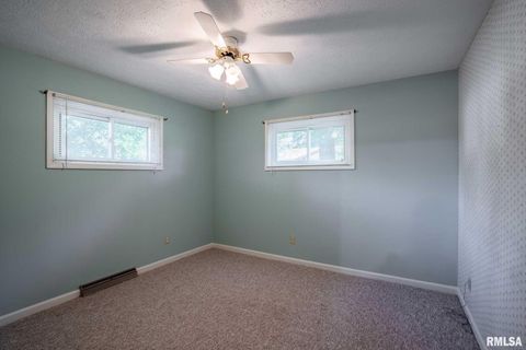 Tiny photo for 109 Weisbrook Lane, Carterville, IL 62918 (MLS # QC4268242)