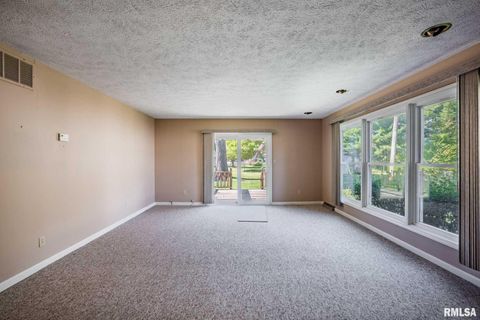 Tiny photo for 109 Weisbrook Lane, Carterville, IL 62918 (MLS # QC4268242)