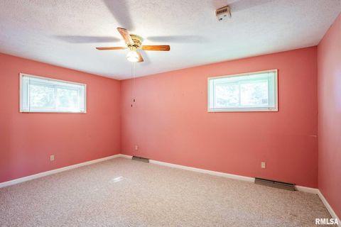 Tiny photo for 109 Weisbrook Lane, Carterville, IL 62918 (MLS # QC4268242)