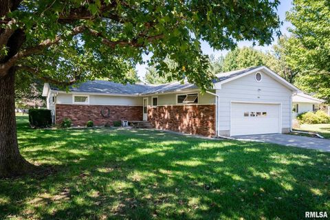 Photo of 109 Weisbrook Lane, Carterville, IL 62918 (MLS # QC4268242)