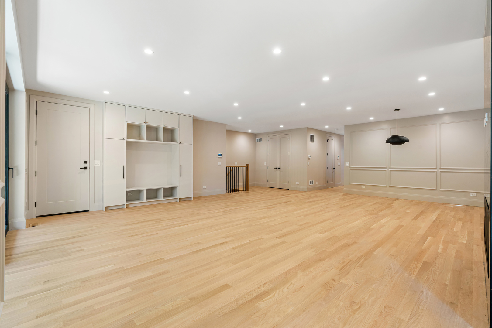 822 W Aldine Avenue 1