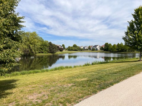 Tiny photo for 26530 W Red Apple Road, Plainfield, IL 60585 (MLS # 12665844)