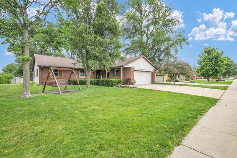Tiny photo for 210 N Prospect Avenue, Savoy, IL 61874 (MLS # 12409488)