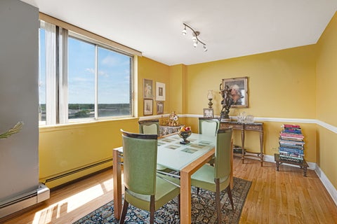 Tiny photo for 40 N Tower Road N #6N, Oak Brook, IL 60523 (MLS # 12720413)