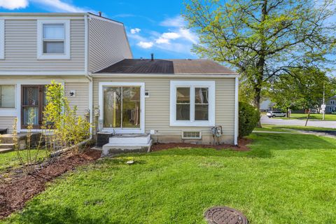 Tiny photo for 121 Williamsburg Road, Country Club Hills, IL 60478 (MLS # 12638849)