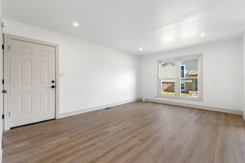 Tiny photo for 121 Williamsburg Road, Country Club Hills, IL 60478 (MLS # 12638849)