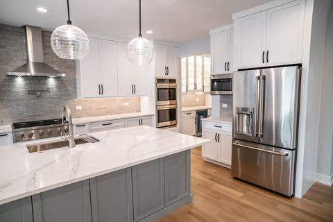 Tiny photo for 272 W Prestwick Street, Palatine, IL 60067 (MLS # 12381394)