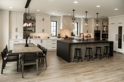 Tiny photo for 272 W Prestwick Street, Palatine, IL 60067 (MLS # 12381394)