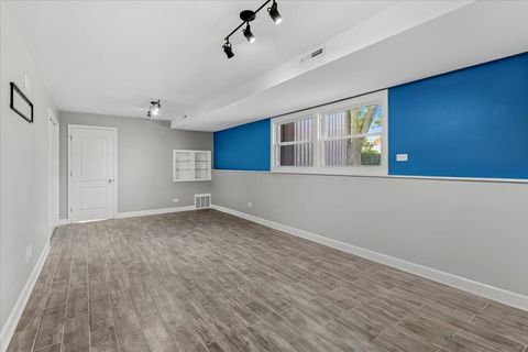 Tiny photo for 8846 N Ozanam Avenue, Niles, IL 60714 (MLS # 12498909)