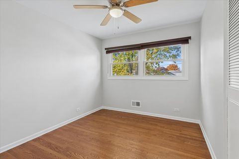 Tiny photo for 8846 N Ozanam Avenue, Niles, IL 60714 (MLS # 12498909)