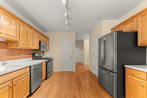 Tiny photo for 825 Braeman Court, Libertyville, IL 60048 (MLS # 12739437)