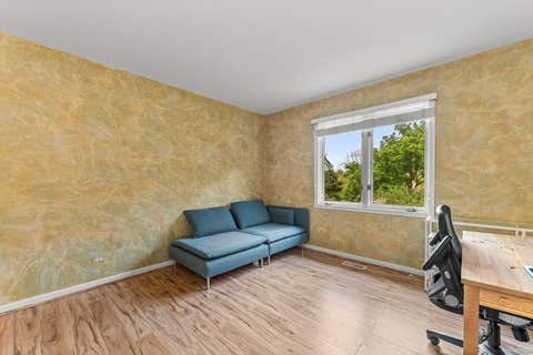 Tiny photo for 825 Braeman Court, Libertyville, IL 60048 (MLS # 12739437)