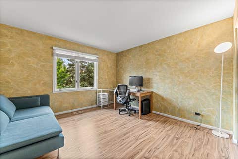 Tiny photo for 825 Braeman Court, Libertyville, IL 60048 (MLS # 12739437)
