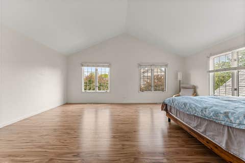 Tiny photo for 825 Braeman Court, Libertyville, IL 60048 (MLS # 12739437)