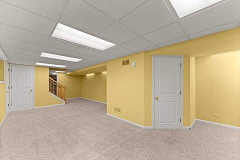 Tiny photo for 825 Braeman Court, Libertyville, IL 60048 (MLS # 12739437)