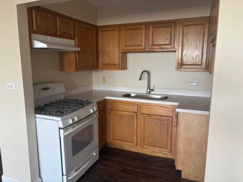 Tiny photo for 7234 W NORTH Avenue #614, Elmwood Park, IL 60707 (MLS # 12662993)