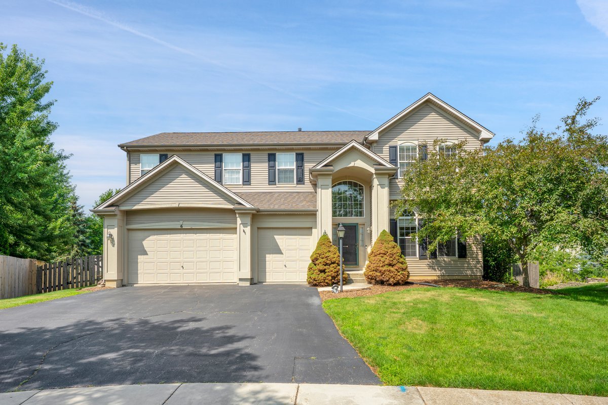 6 Greyshire Court