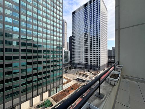 Tiny photo for 130 S Canal Street #9M, Chicago, IL 60606 (MLS # 12630327)