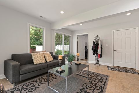 Tiny photo for 0N632 Gables Boulevard, Wheaton, IL 60187 (MLS # 12619691)